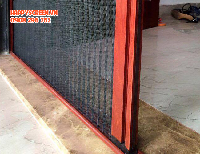 Cửa lưới xếp vân gỗ tay nắm âm